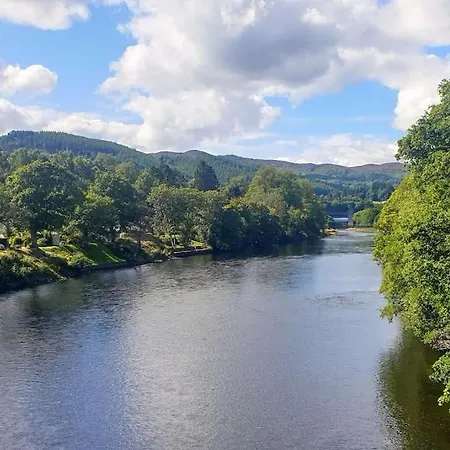 Central Pitlochry Exterior photo